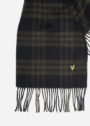 Lyle & Scott Sjaals Tartan lambswool scarf - mountain moss