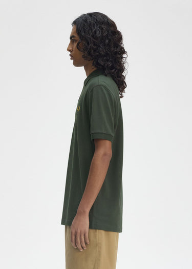 Fred Perry Polo's The fred perry polo shirt- court green honeycomb