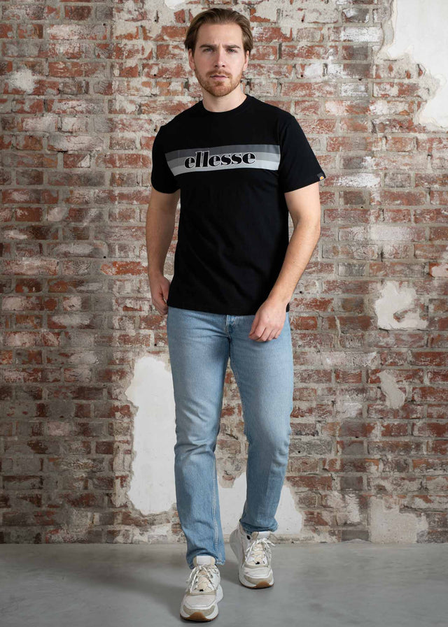 Ellesse T-shirts Farrare tee - black