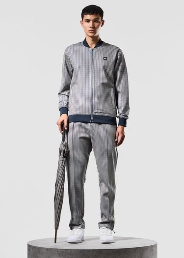 Weekend Offender Vesten Solomun - house check