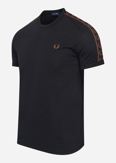 Fred Perry T-shirts Contrast tape ringer t-shirt - black whisky brown