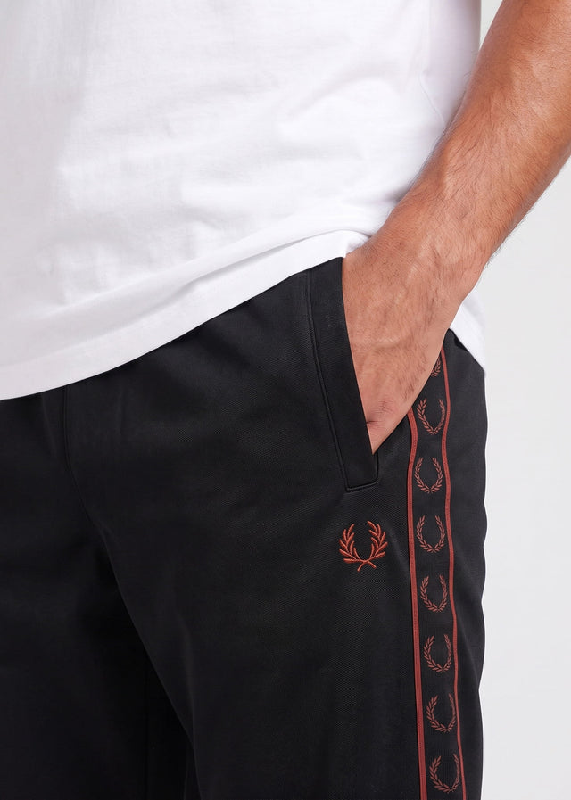 Fred Perry Pants Contrast tape track pant - black