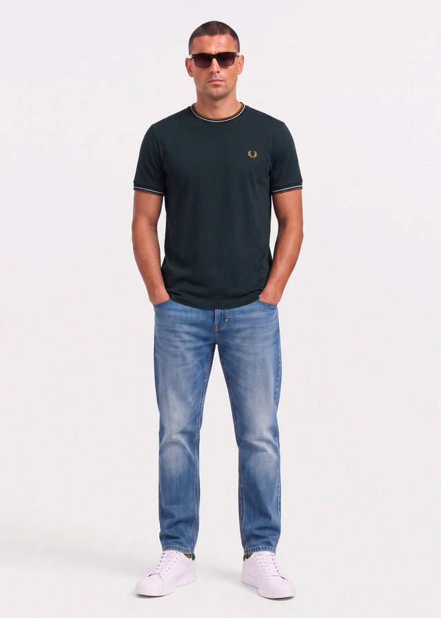 Fred Perry T-shirts Twin tipped t-shirt - night green dusky blue dark caramel