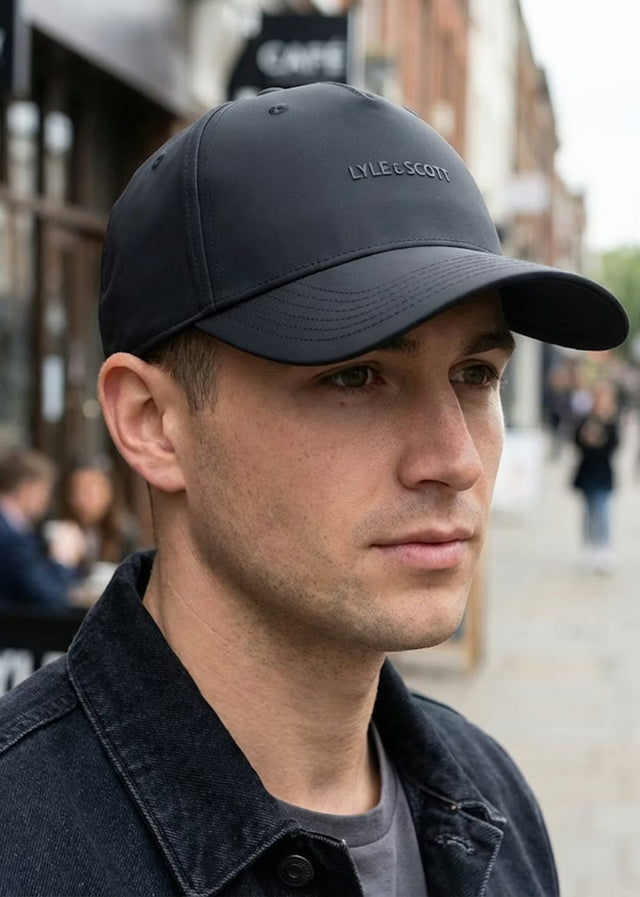 Lyle & Scott Caps Shell fabric cap - jet black