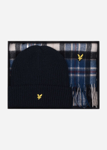Lyle & Scott Sjaals Lambswool blend checked scarf and beanie gift set - dark navy