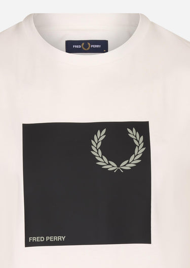 Fred Perry T-shirts Laurel wreath graphic t-shirt q2 - snow white