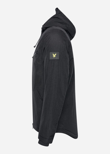 Lyle & Scott Jassen Wadded dual pocket jacket with face guard - jet black