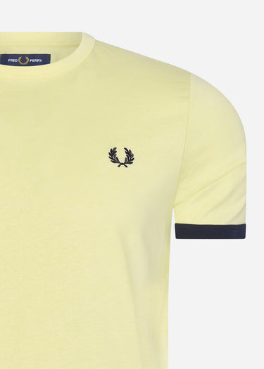 Fred Perry T-shirts Ringer t-shirt - wax yellow