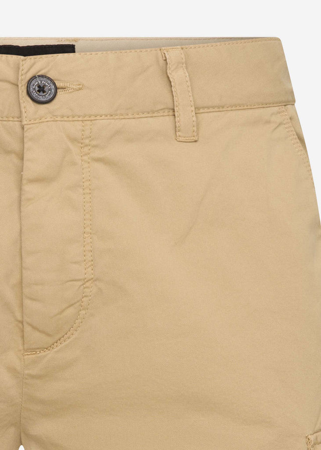 Lyle & Scott Shorts Cargo shorts - stone