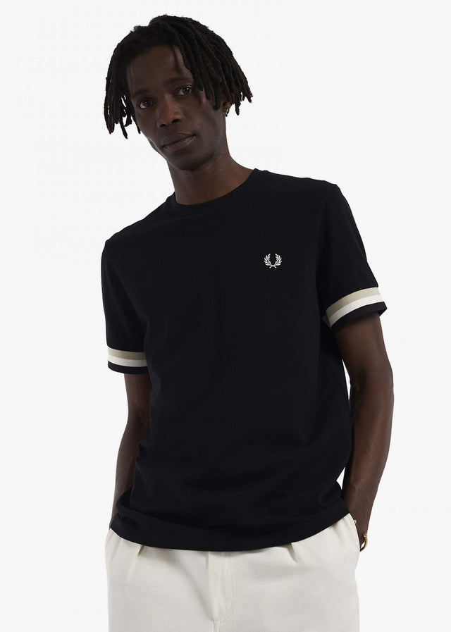 Fred Perry T-shirts Pique t-shirt - black