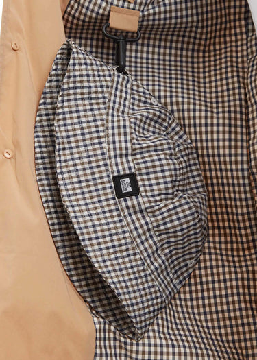 Weekend Offender Jassen Danecroft - sandcastle