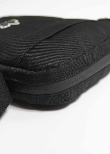 Peaceful Hooligan Tassen Numbers pouch - black