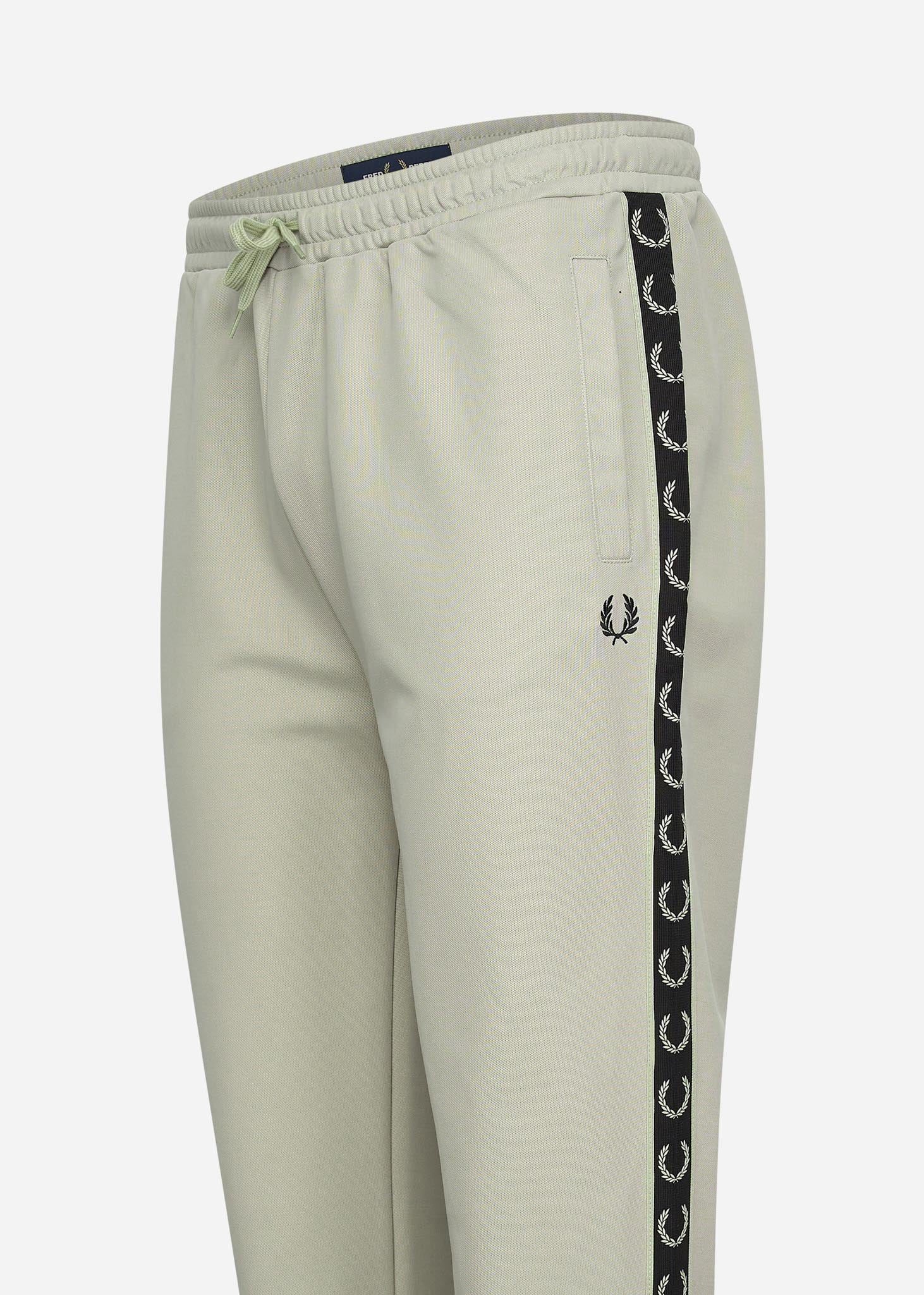 Fred Perry Broeken  Seasonal taped track pant - light oyster black 