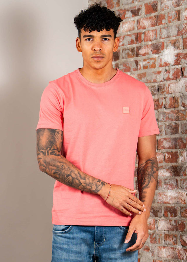 Hugo Boss T-shirts Tales - light pastel red