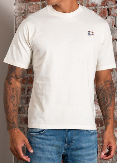 Aquascutum T-shirts Rubber patch t-shirt - old white