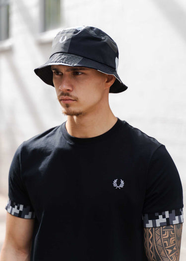 Vêtements Fred Perry noir en ligne Vêtements Fred Perry noir en ligne