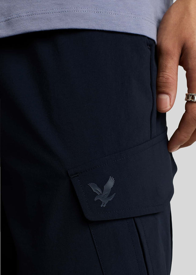 Lyle & Scott Pants Nylon cargo trouser - dark navy