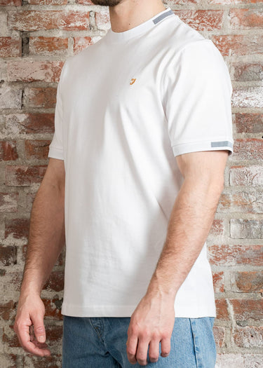 Farah T-shirts Northleigh tee - white