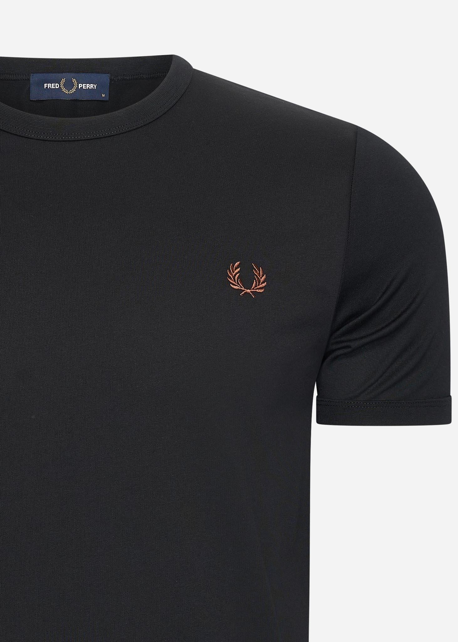 Fred Perry T-shirts  Ringer t-shirt - black whisky brown 