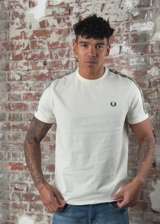 Fred Perry T-shirts Contrast tape ringer t-shirt - ecru navy