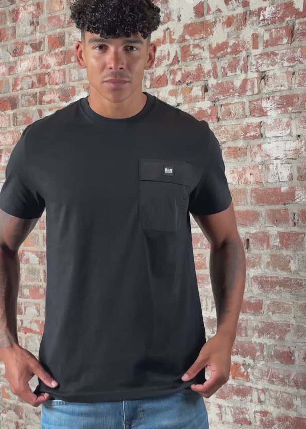 Weekend Offender T-shirts Stiniva - black