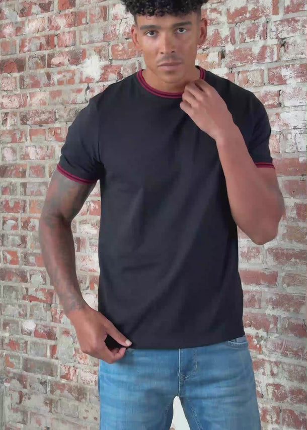 Fred Perry T-shirts Twin tipped t-shirt - black burnt red