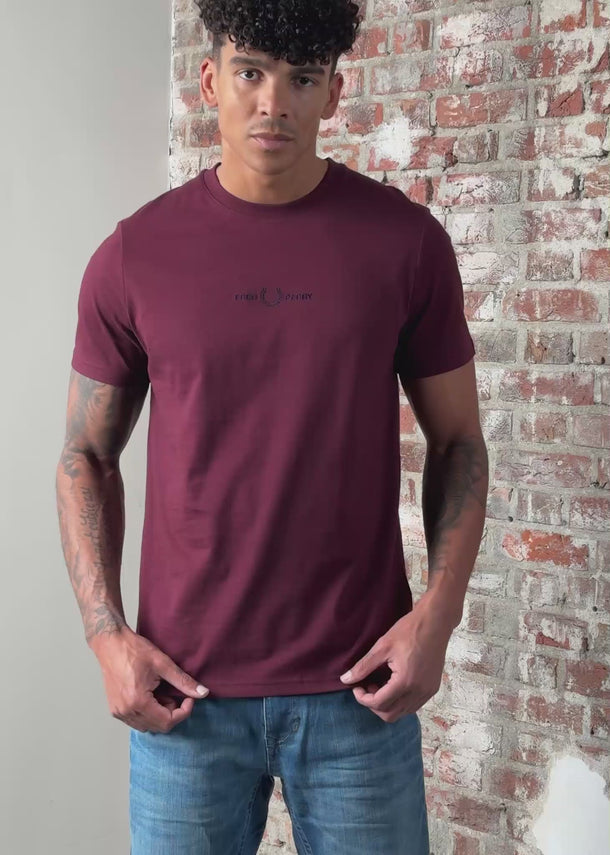 Fred Perry T-shirts Embroidered t-shirt - oxblood