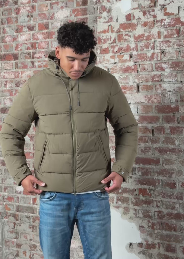 Aquascutum Jassen Sp hooded puffer - army green