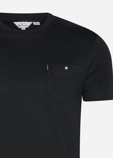 Ben Sherman T-shirts  Signature pocket tee - black 