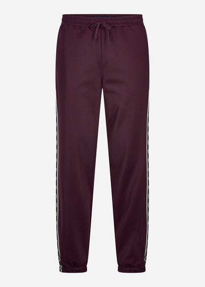 Fred Perry Joggingbroeken  Seasonal taped track pant - oxblood gunmetal 