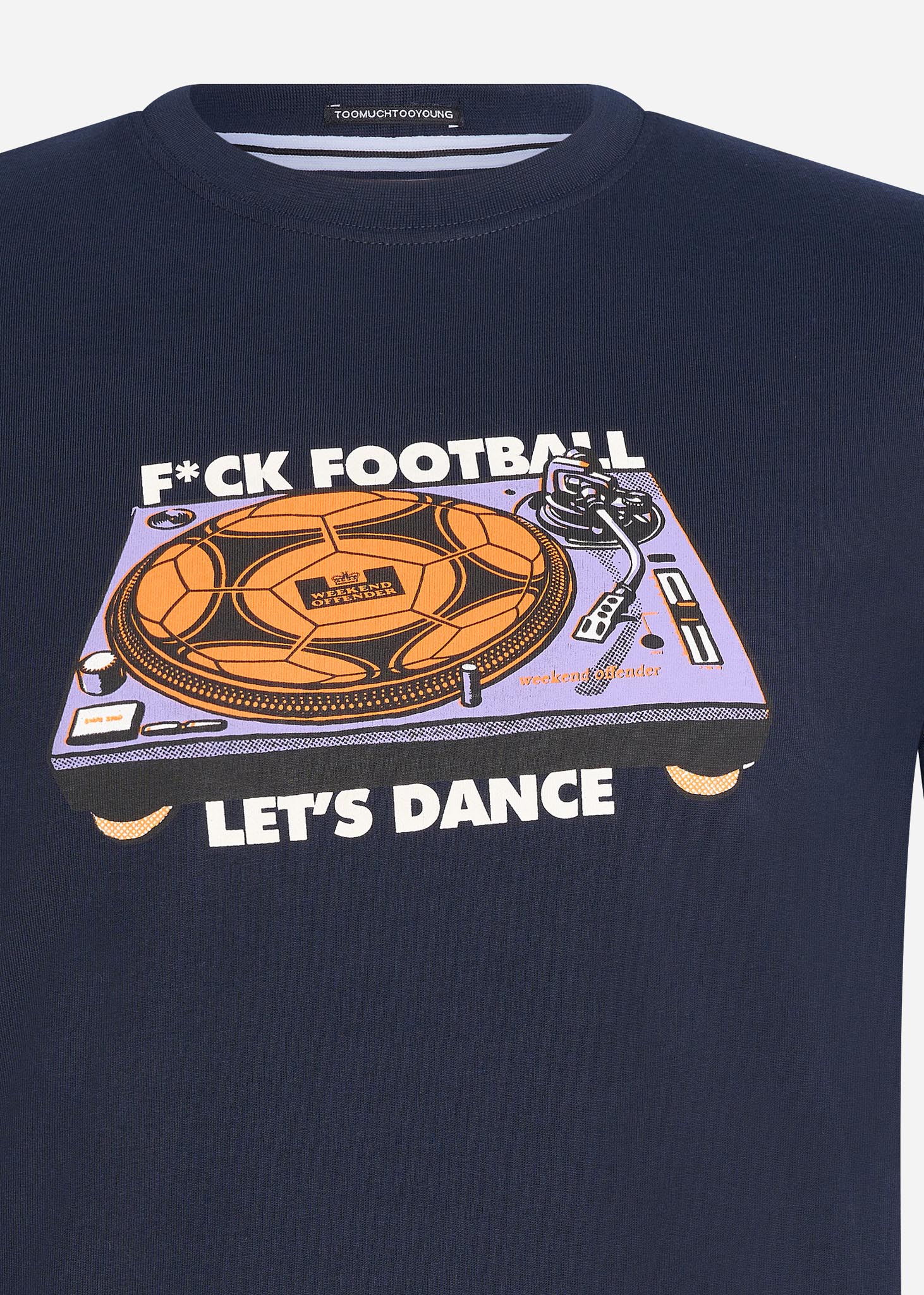 weeekend offender t-shirt lets dance