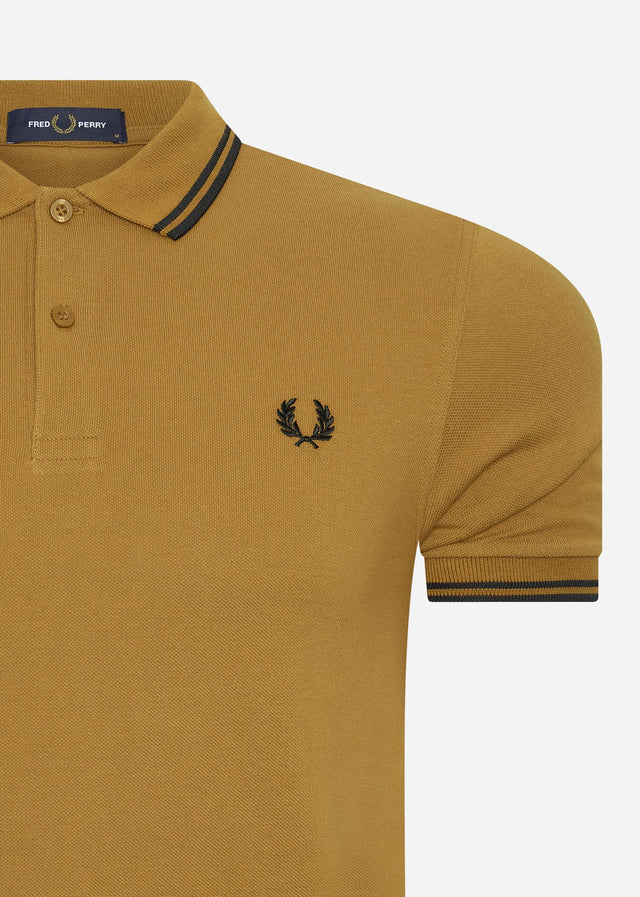 Fred Perry Polos  Twin tipped polo - dark caramel black 