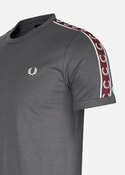 Fred Perry T-shirts  Contrast tape ringer t-shirt - gunmetal oxblood 