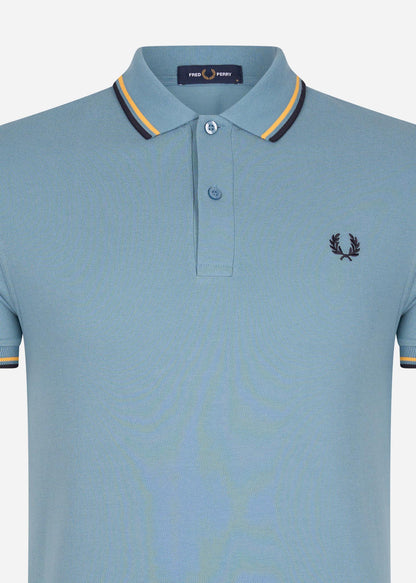 Fred Perry Polo's  Twin tipped fred perry shirt - ash blue golden hour navy 