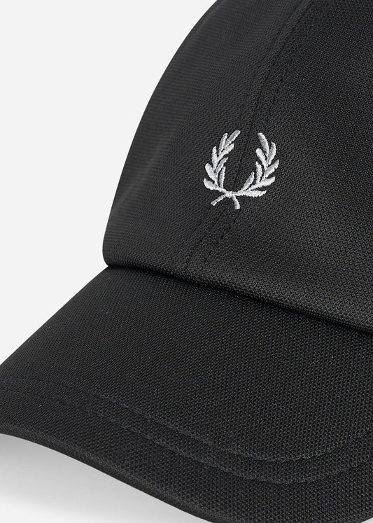 fred perry taped contrast pet