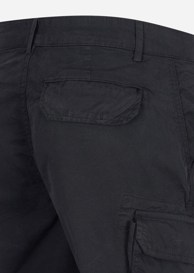 Lyle & Scott Shorts  Wembley cargo short - jet black 