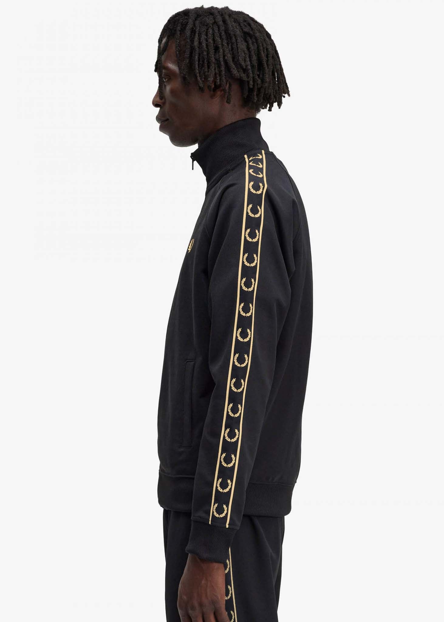 Fred Perry Vesten  Seasonal taped track jacket - black gold 