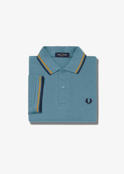 Fred Perry Polo's  Twin tipped fred perry shirt - ash blue golden hour navy 