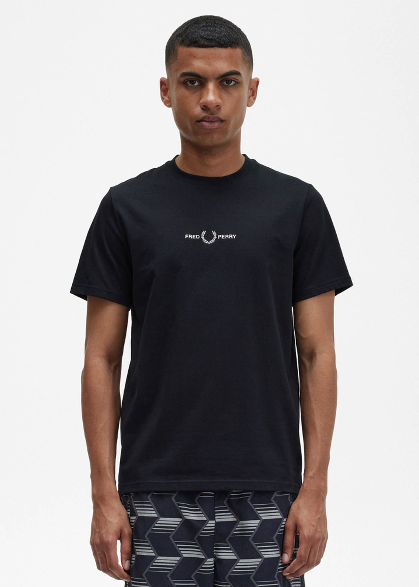 Embroidered t-shirt - black