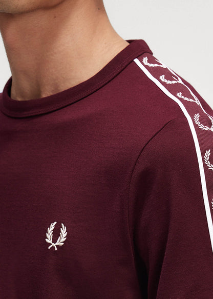 Fred Perry T-shirts  Contrast tape ringer t-shirt - oxblood 