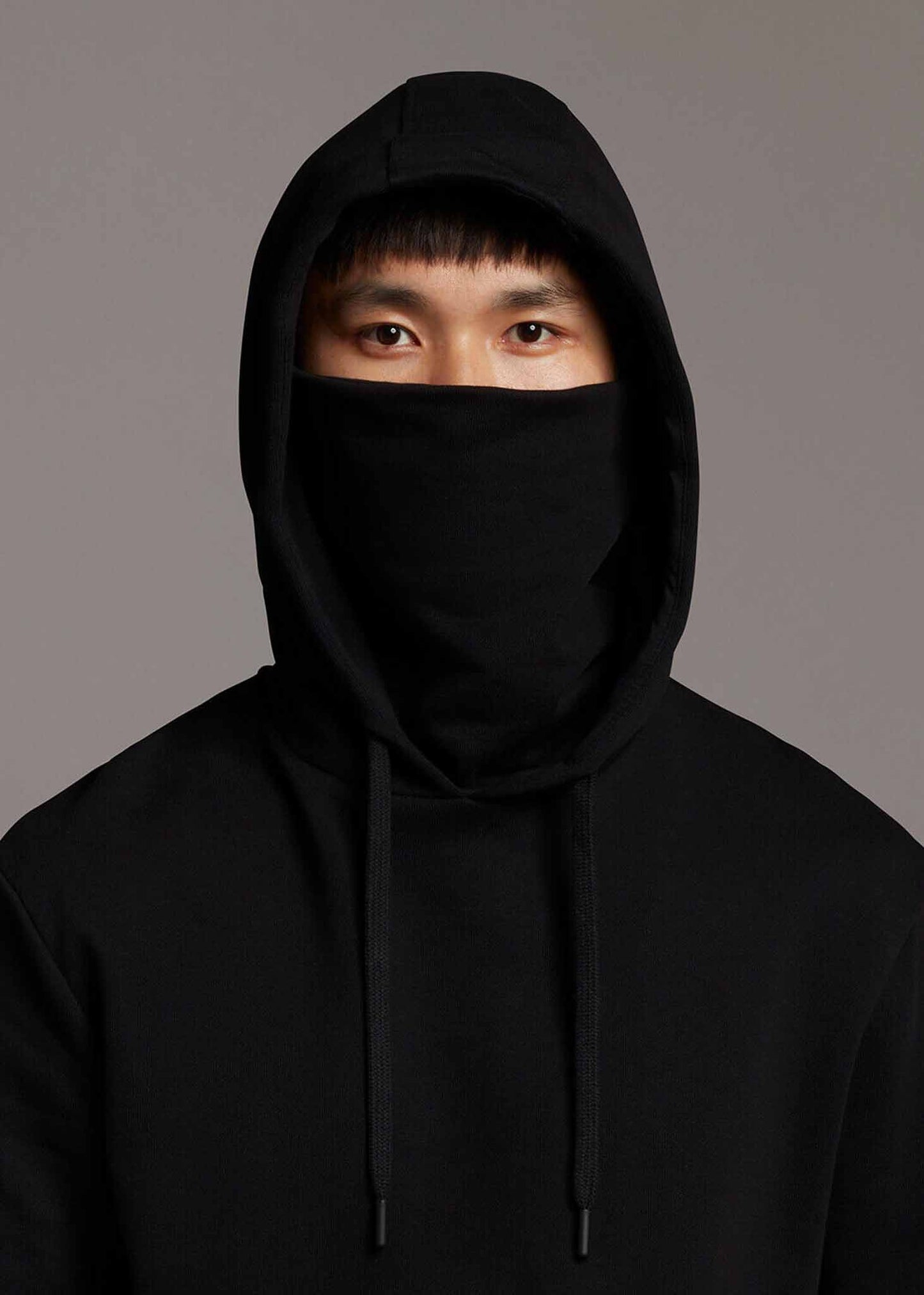 Face covered hoodie - jet black