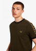 Fred Perry T-shirts  Gold taped ringer t-shirt - hunting green 