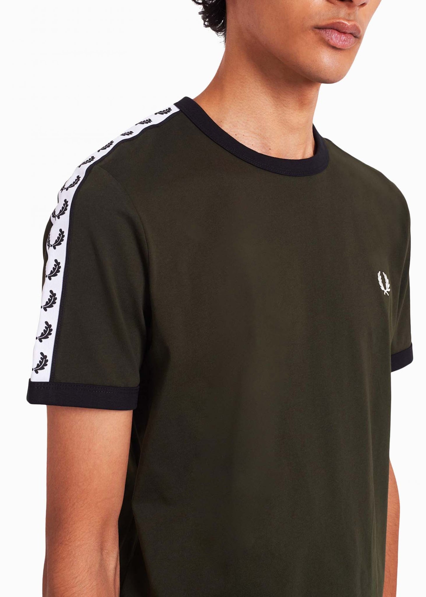 fred perry t-shirt taped ringer hunting green\