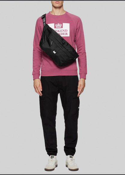 Weekend Offender Tassen  Oversized body bag - black 